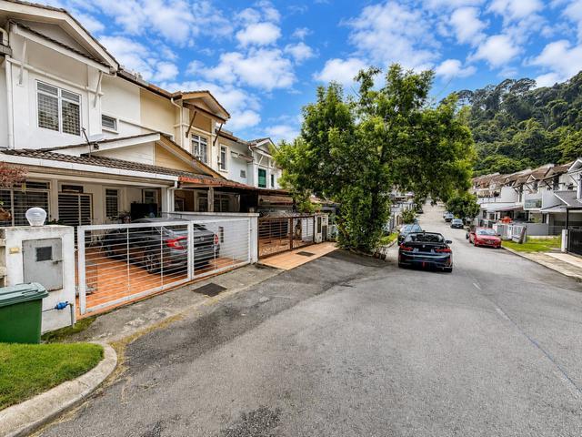 Terraced House for sale in Langat, Selangor