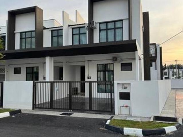 Terraced House for sale in Lunas, Kedah