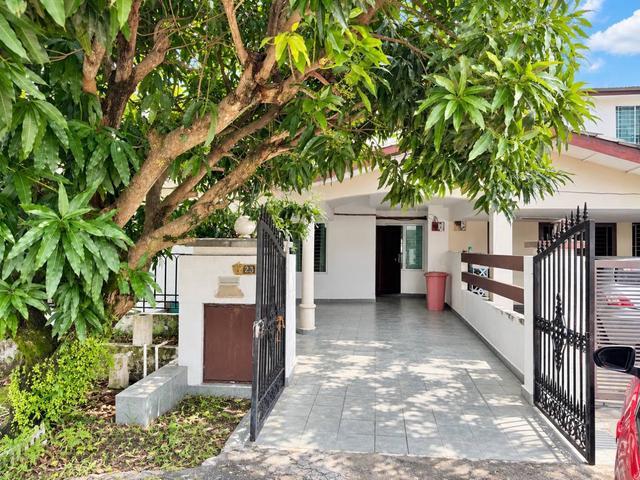 Terraced House for sale in Country Heights Damansara, Kuala Lumpur