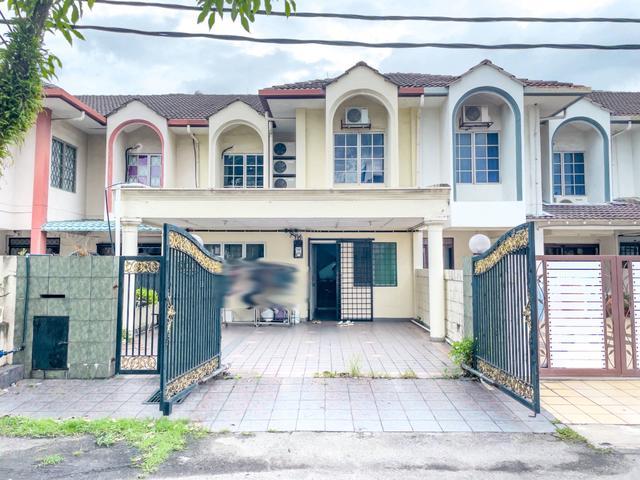 Terraced House for sale in Petaling, Subang Jaya