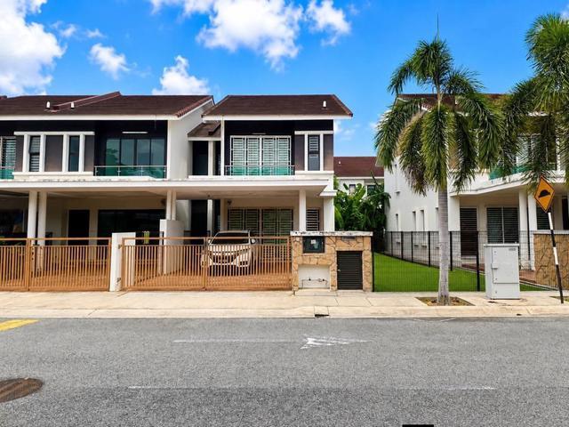 Terraced House for sale in Wellesley, Penang