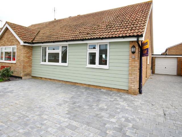 House for rent in Frinton and Walton, Dale Hill
