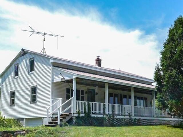 House for sale in Mount Holly, Vermont