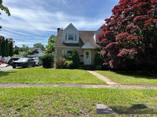 House for sale in Huntington, New York