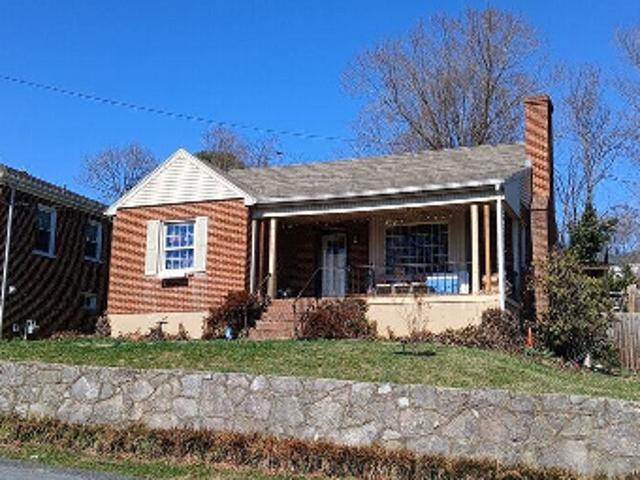 House for sale in Virginia