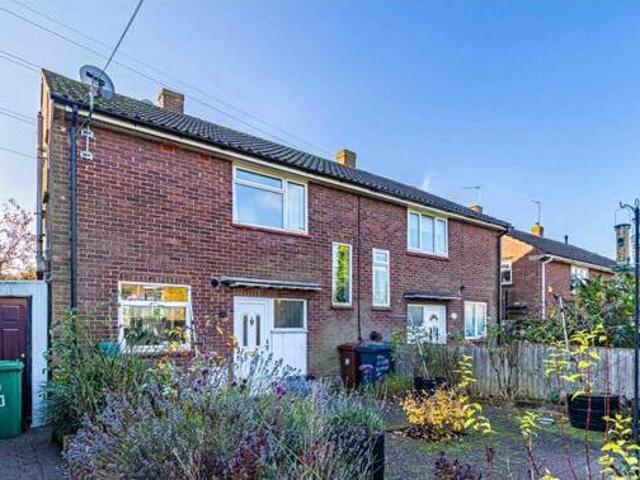 House for sale in Elstree and Borehamwood, Borehamwood