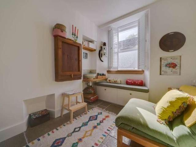 House for rent in Kilbarchan, Renfrewshire
