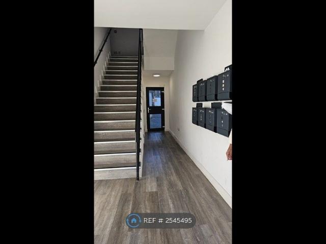Apartment for rent in London Borough of Ealing, Greater London