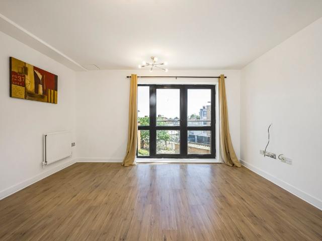 Apartment for rent in London Borough of Redbridge, Greater London