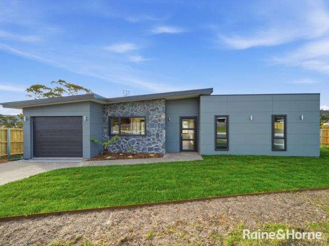 House for sale in Triabunna, Tasmania