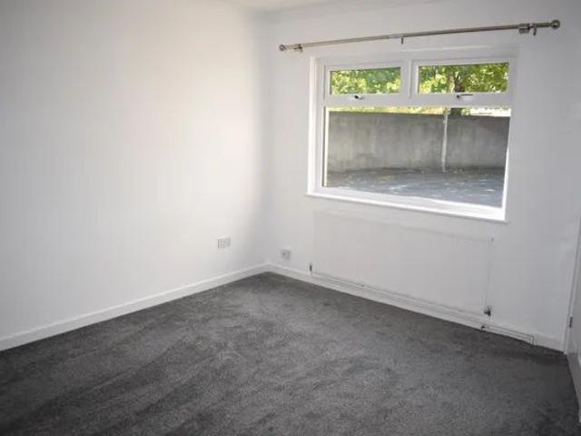 House for rent in Llanelli, Wales