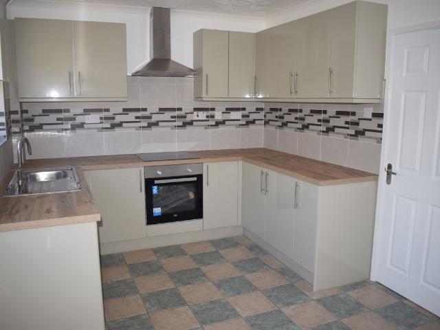 Apartment for rent in Llanelli, Wales