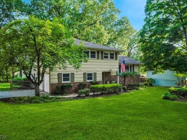 House for sale in Montville, New Jersey