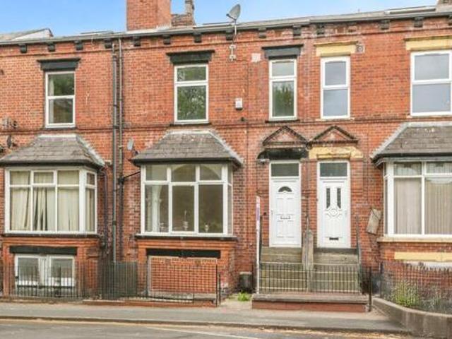 House for sale in Harehills, West Yorkshire