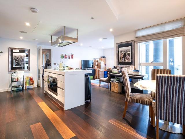 Apartment for rent in Belgravia, Greater London