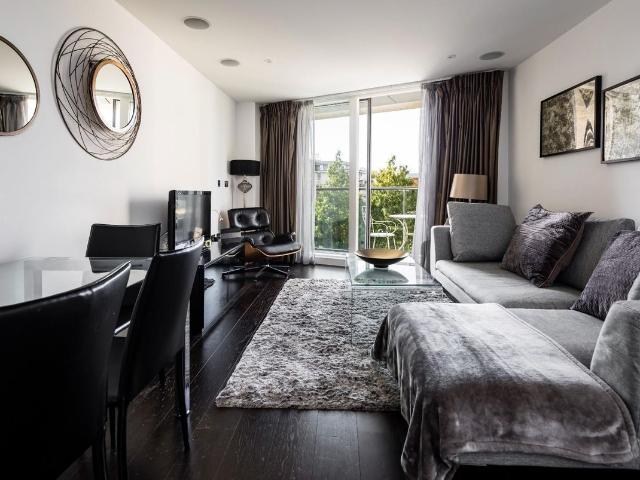 Apartment for rent in Pimlico, Greater London