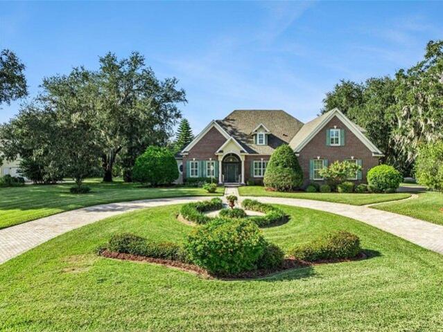 House for sale in Yalaha, Florida