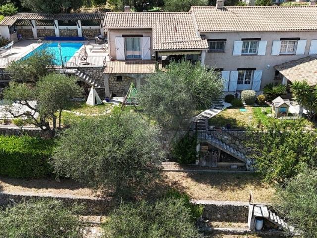Maison vente à Grasse, Gattières