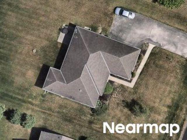 House for sale in Dousman, Waukesha County