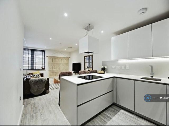 Apartment for rent in London Borough of Lambeth, Greater London