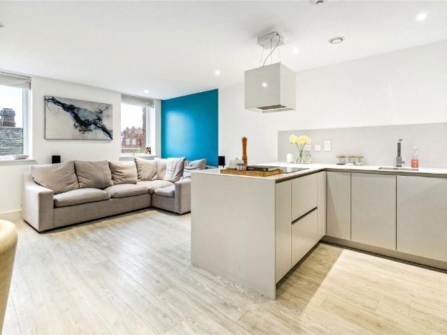 Apartment for rent in Streatham Hill, Greater London