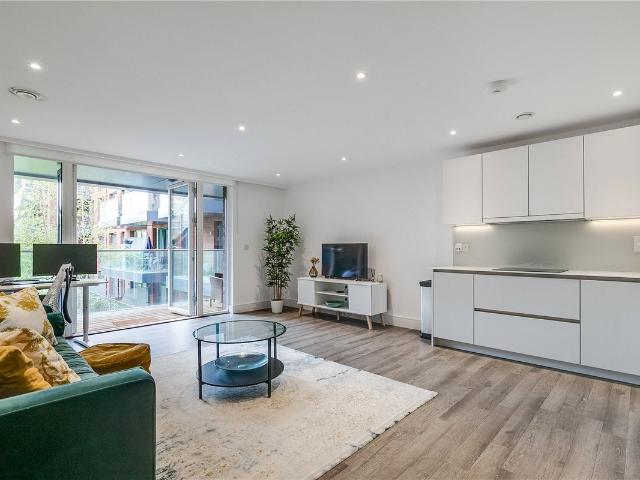 Apartment for rent in Streatham Hill, Greater London