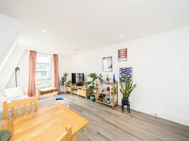 Apartment for rent in Streatham Hill, Greater London