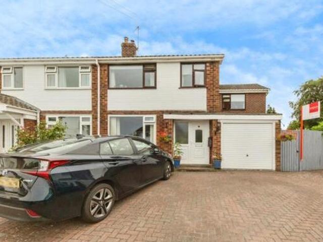 House for sale in Macclesfield
