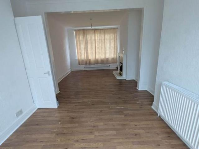 House for rent in London Borough of Barking and Dagenham, Greater London
