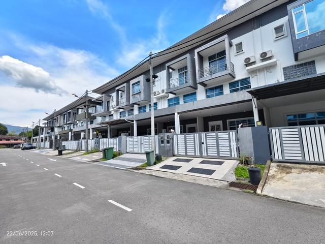 Terraced House for sale in Penampang, Pinampang