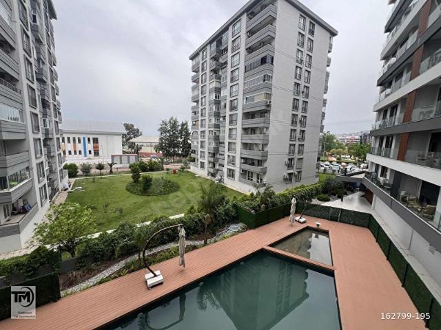 Çiğli, İzmir içerisinde satılık mülk
