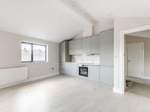 Apartment for rent in Hammersmith, Greater London