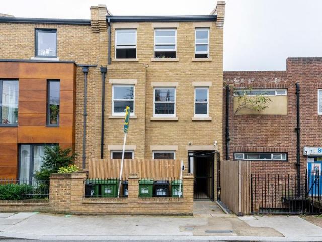 Apartment for rent in Hammersmith, Greater London