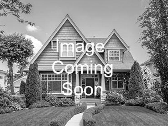 House for sale in Victoria