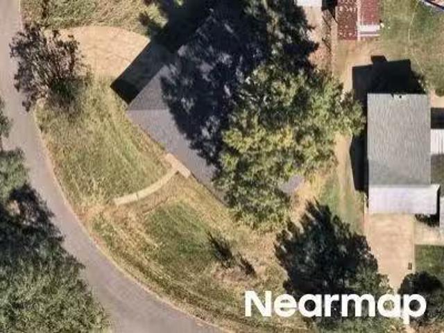 House for sale in Pineville