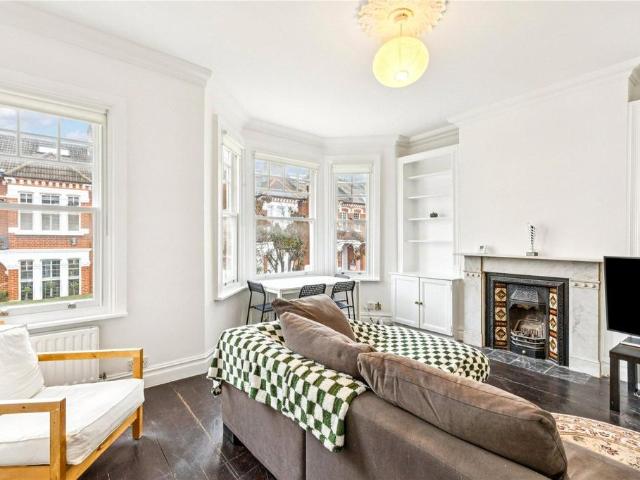 House for rent in Clapham Junction, Greater London