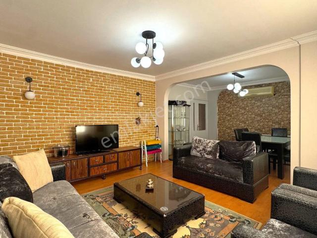 Gaziemir, İzmir içerisinde kiralık mülk