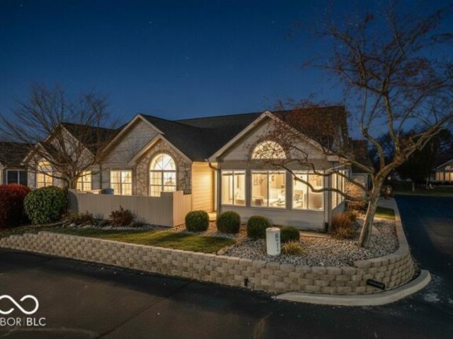 Condo for sale in Greenwood, Indiana