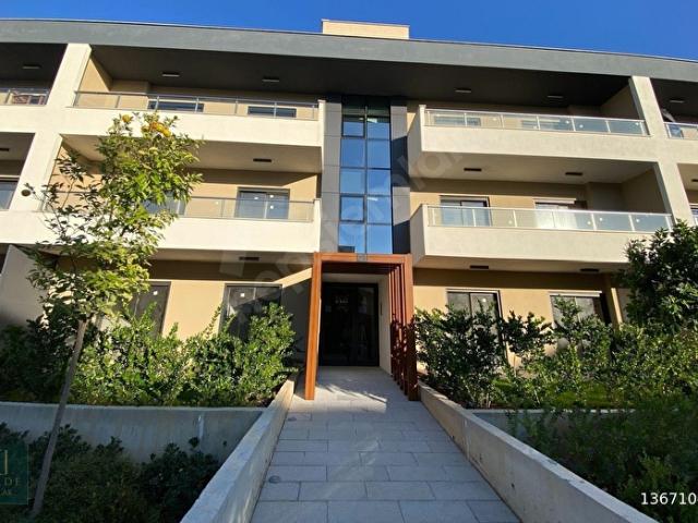 Gaziemir, İzmir içerisinde satılık mülk