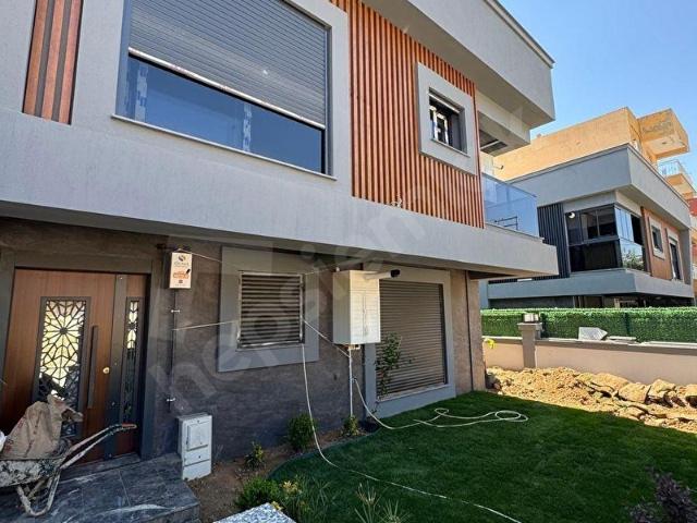 Gaziemir, İzmir içerisinde satılık mülk