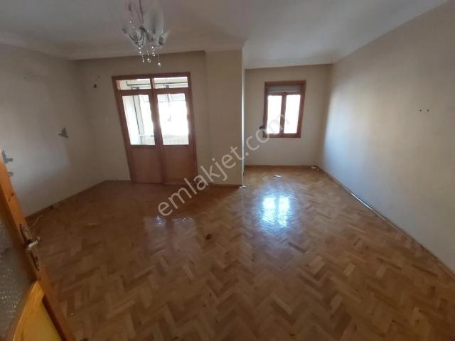 Gaziemir, İzmir içerisinde kiralık mülk