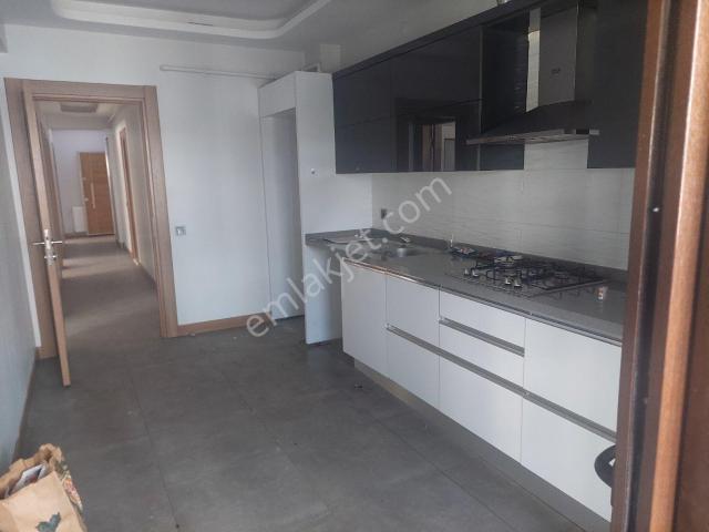 Gaziemir, İzmir içerisinde kiralık mülk