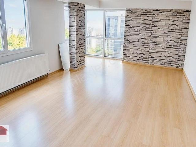 Buca, İzmir içerisinde kiralık mülk