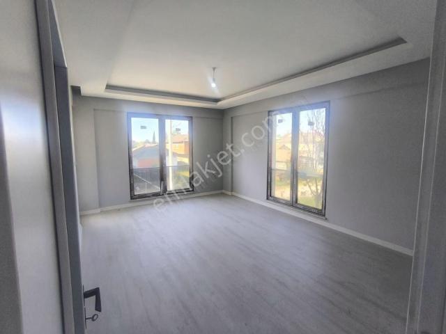 Akyazi, Sakarya içerisinde satılık mülk