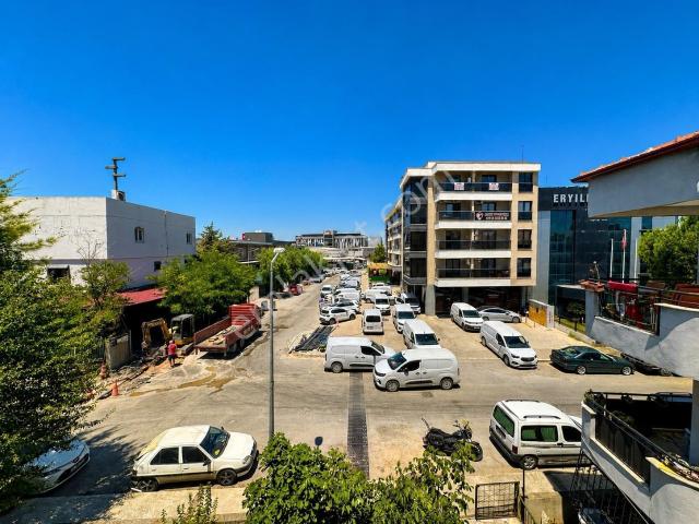 Gaziemir, İzmir içerisinde satılık mülk