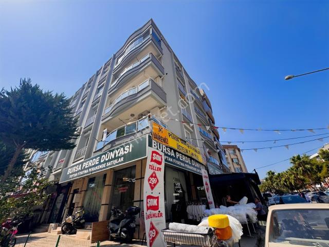 Gaziemir, İzmir içerisinde satılık mülk