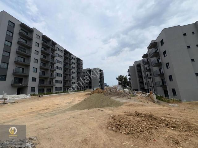 Gaziemir, İzmir içerisinde satılık mülk