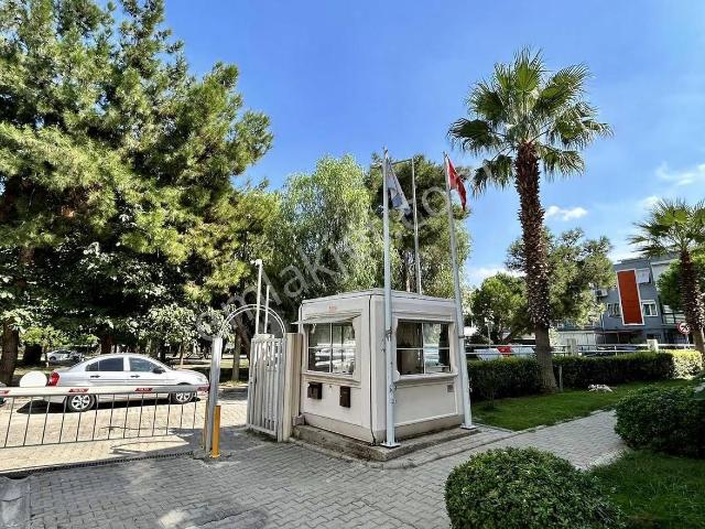 Gaziemir, İzmir içerisinde kiralık mülk