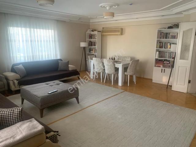 Gaziemir, İzmir içerisinde kiralık mülk