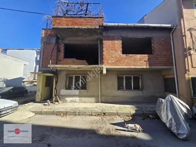 Dokuz Eylül Mahallesi, Gaziemir içerisinde satılık Bina